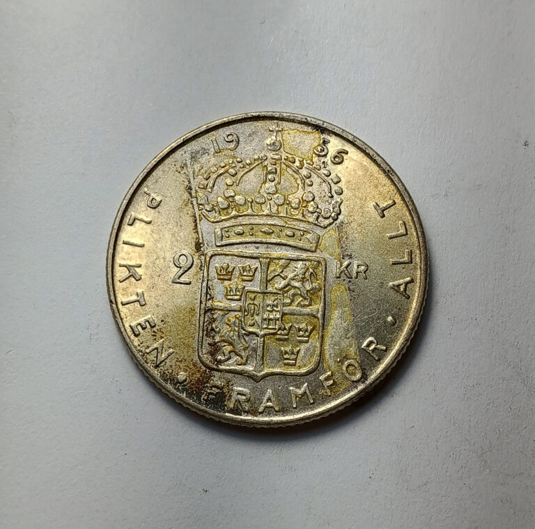 Read more about the article 1956 Sweden 2 Kronor – Large Silver Coin – Gustaf VI Adolf