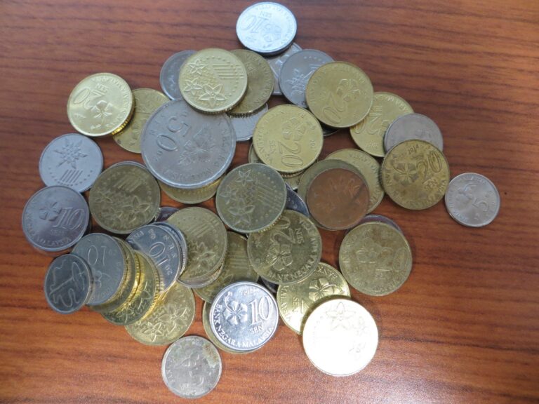Read more about the article Malaysia  Coin Lot  50 coins in total! Lot 150