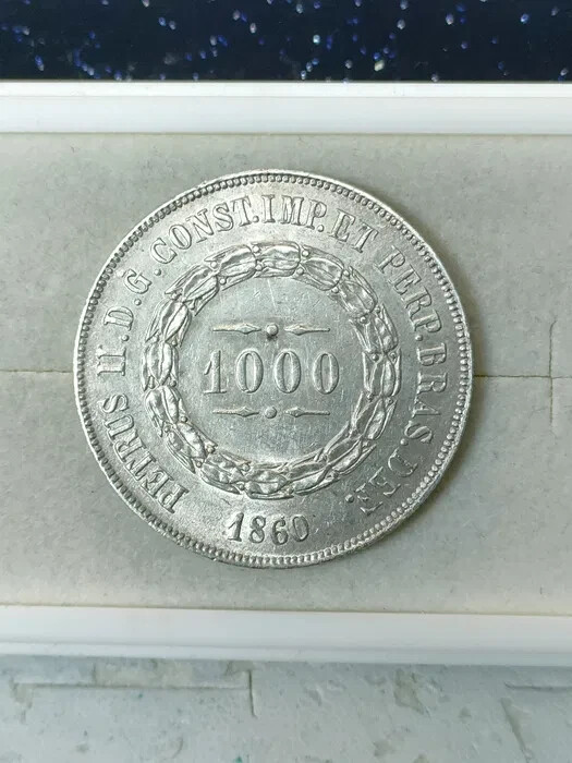 Read more about the article BRAZIL / 1000 REIS – 1860 / SILVER COIN