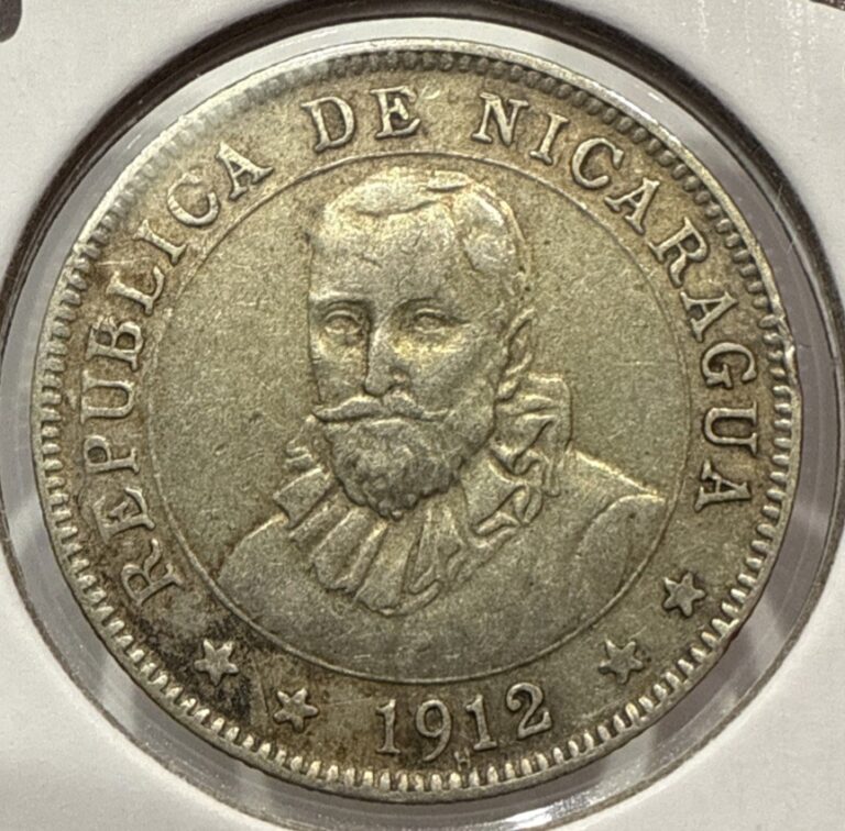 Read more about the article 1912 10 Centavos Nicaragua 10C Silver Coin – Mountains Design – VF Detail