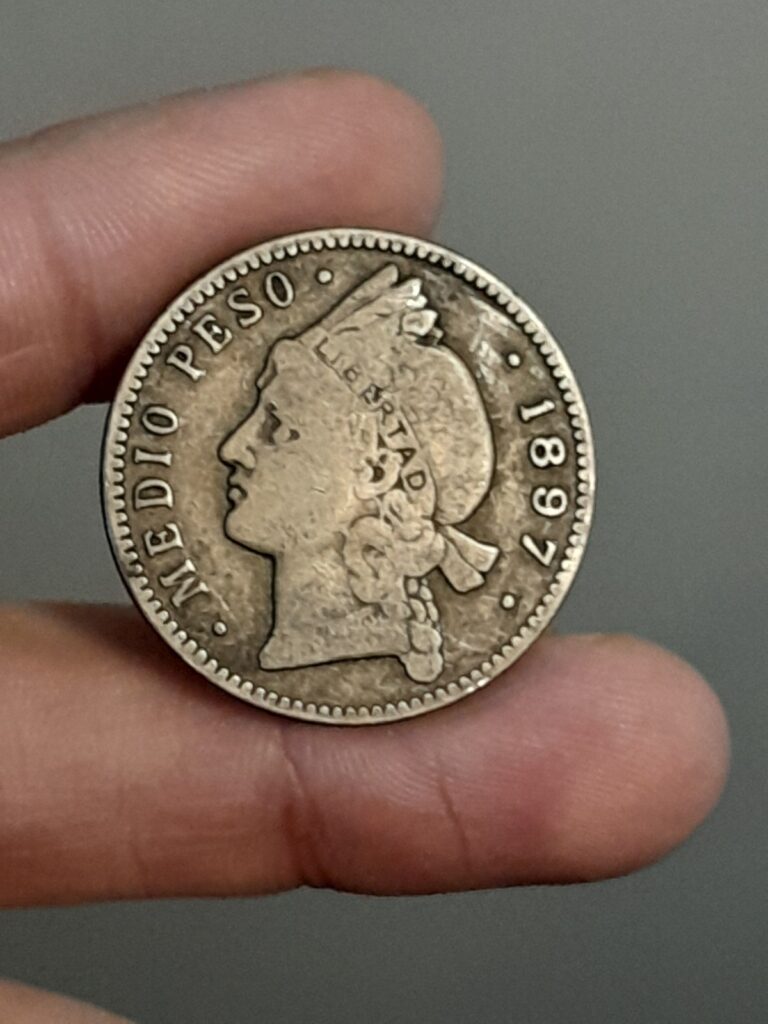 Read more about the article 1897 Dominican Republic Silver Medio Peso 1/2 Peso