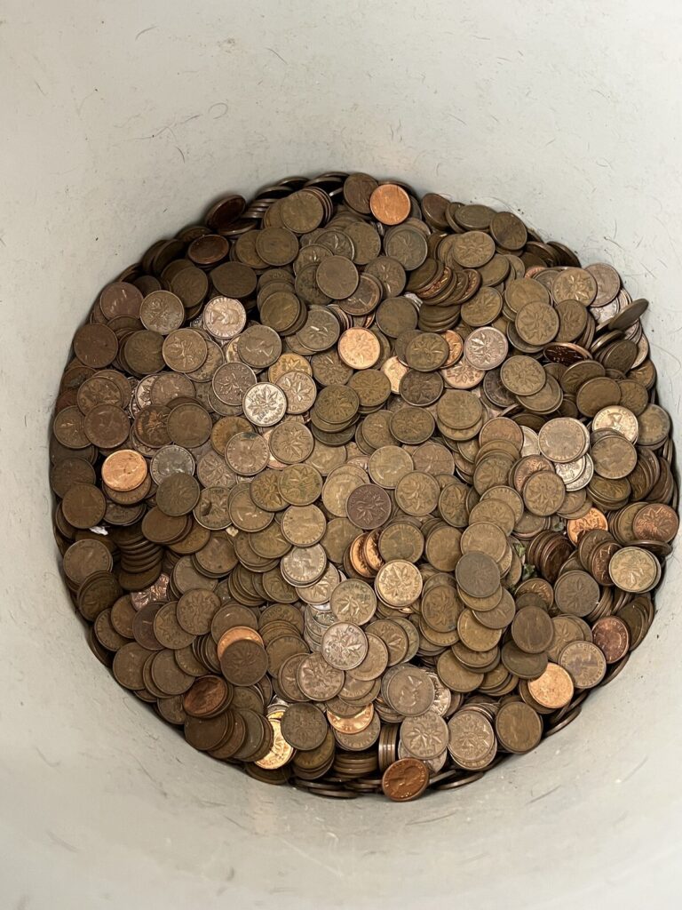 Read more about the article 50 lbs Pre 1996 Canadian Copper Pennies 98% Pure Copper Bullion Errors Varieties