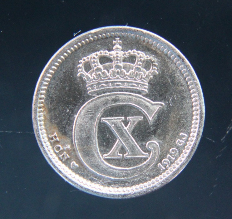 Read more about the article Denmark 10 Ore 1919 Silver coin