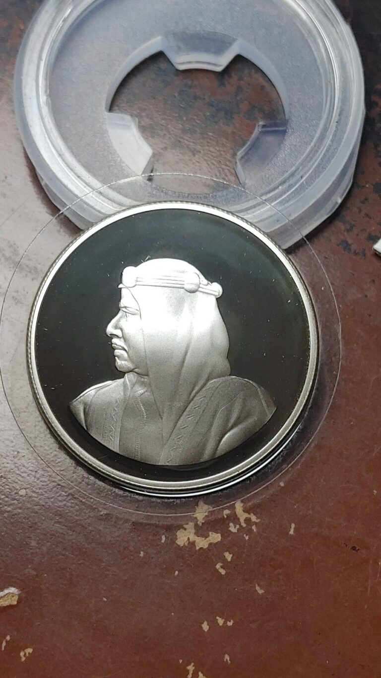 Read more about the article 1986 Bahrain Proof Silver 5 Dinars World Wildlife Fund Gazelle Superb Gem   W413