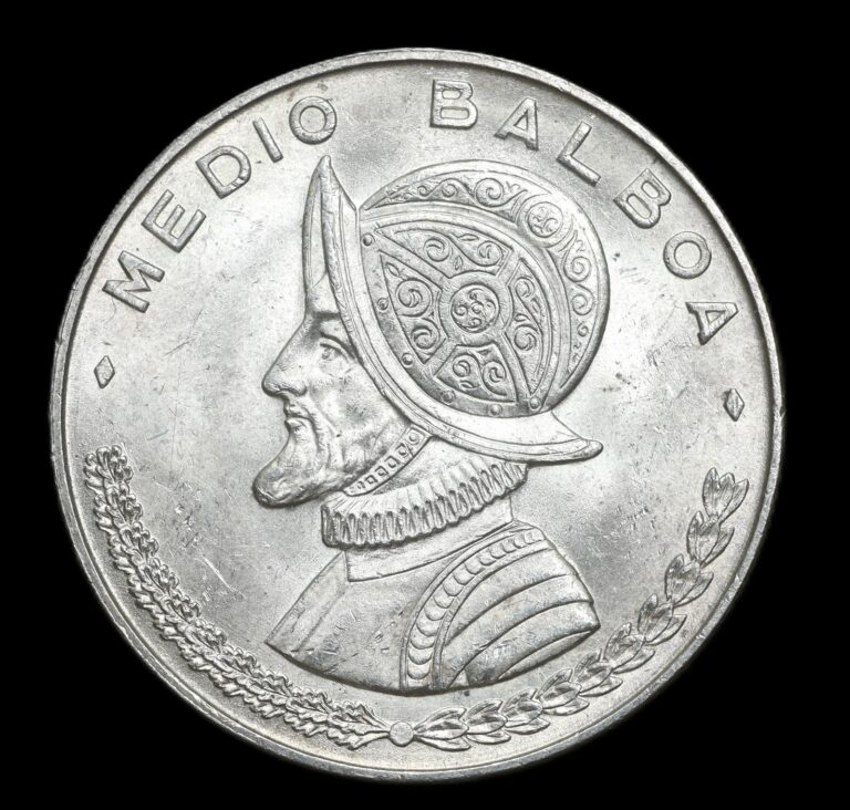 Read more about the article 1961 Panama 1/2 Balboa .900 Silver Coin – Medio Balboa Luster !!!  BU