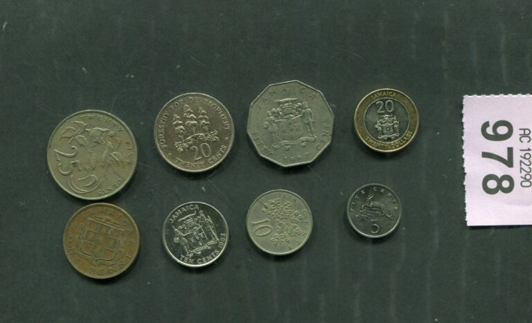 Read more about the article Lot of  8   coins of    Jamaica