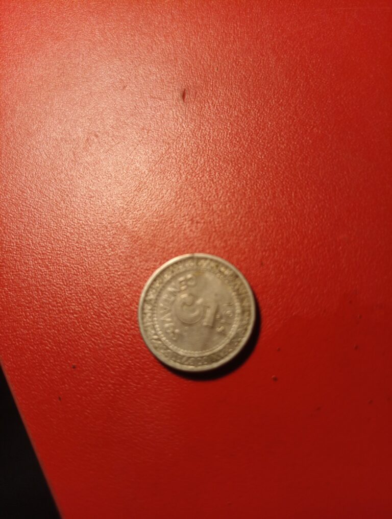 Read more about the article 1914 5 Centavos Silver Key Date Coin – Low Mintage XF/AU Republic Era 1914