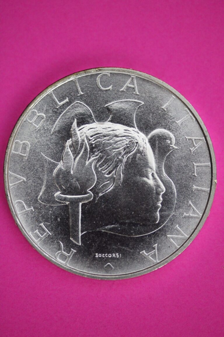 Read more about the article Gem BU 1984 Italy 500 Lire Silver Coin Guaranteed Authentic American Seller 2644