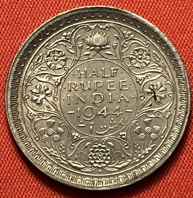 Read more about the article India Half Rupee 1944  AU or UNC silver coin.