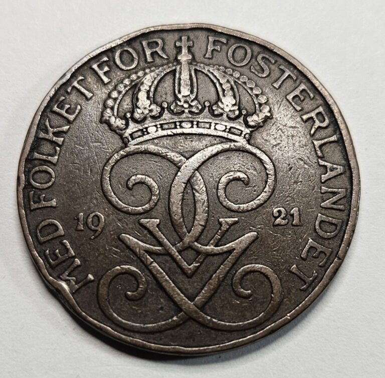 Read more about the article 1921 Sweden 2 Two Ore – Swedish Coin – Bronze – World Coin – Europe