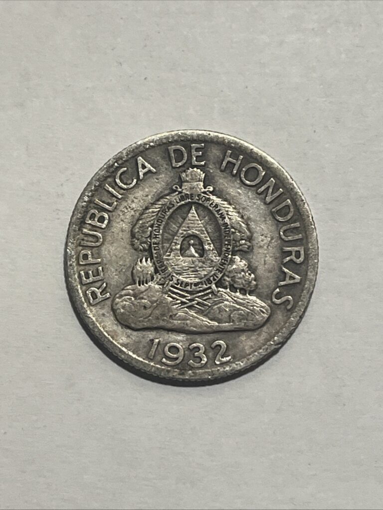 Read more about the article 1932 Honduras 1 Lempira  90% Silver Honduran Coin  KM#75