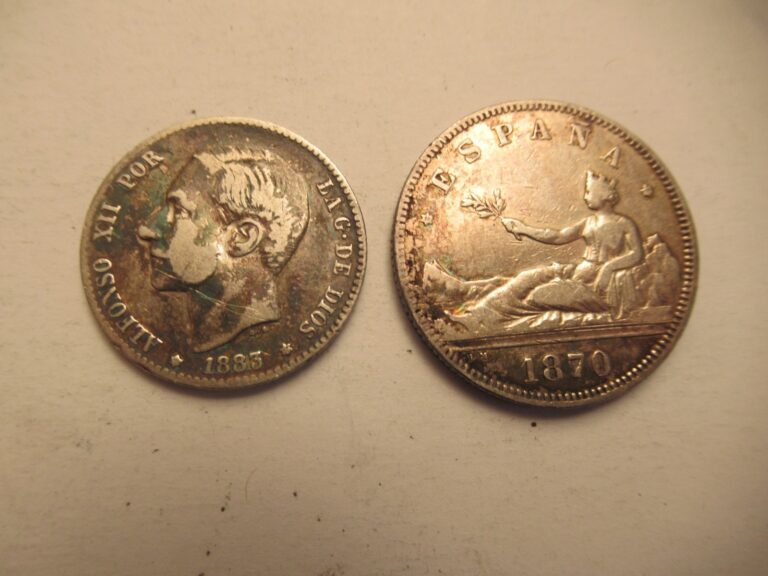 Read more about the article TWO Spain Silver Coins  1870 2 pesetas  1883 un pesteas