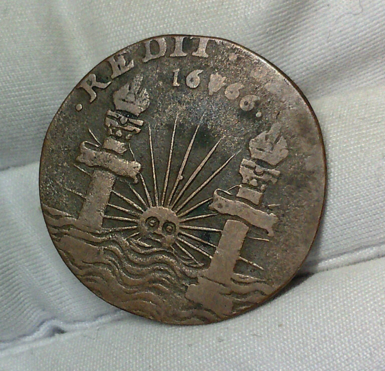 Read more about the article Charles II  Spanish Netherlands Sun Pillars Sea Anvers Spain Accession to throne