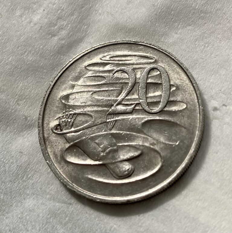 Read more about the article AUSTRALIA  1966 20 CENT  ” WAVY 2 ”  GRADED XF45 VERY RARE COIN