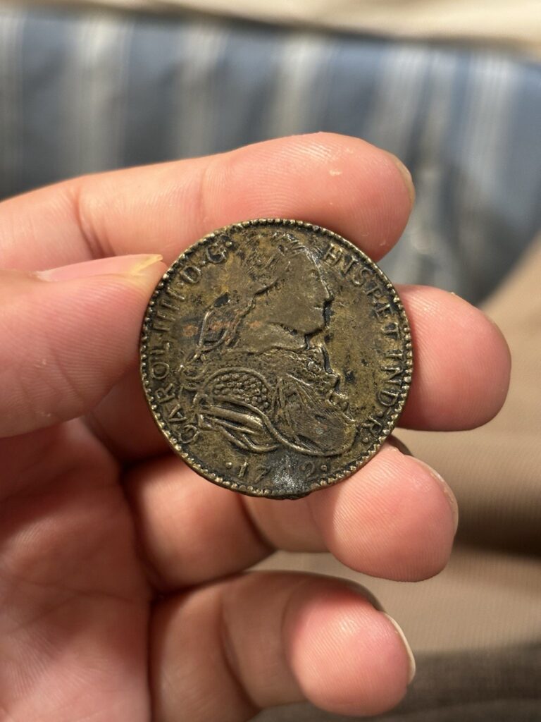 Read more about the article Spanish 8 Escudos 1792 Carlos IIII Bronze Token