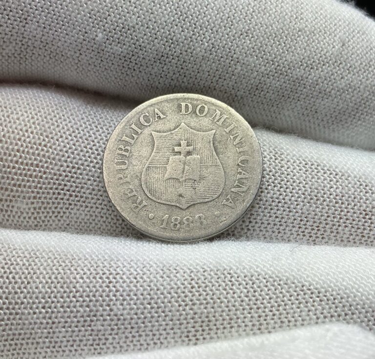 Read more about the article Dominican Republic 2-1/2 Centavos 1888 G260