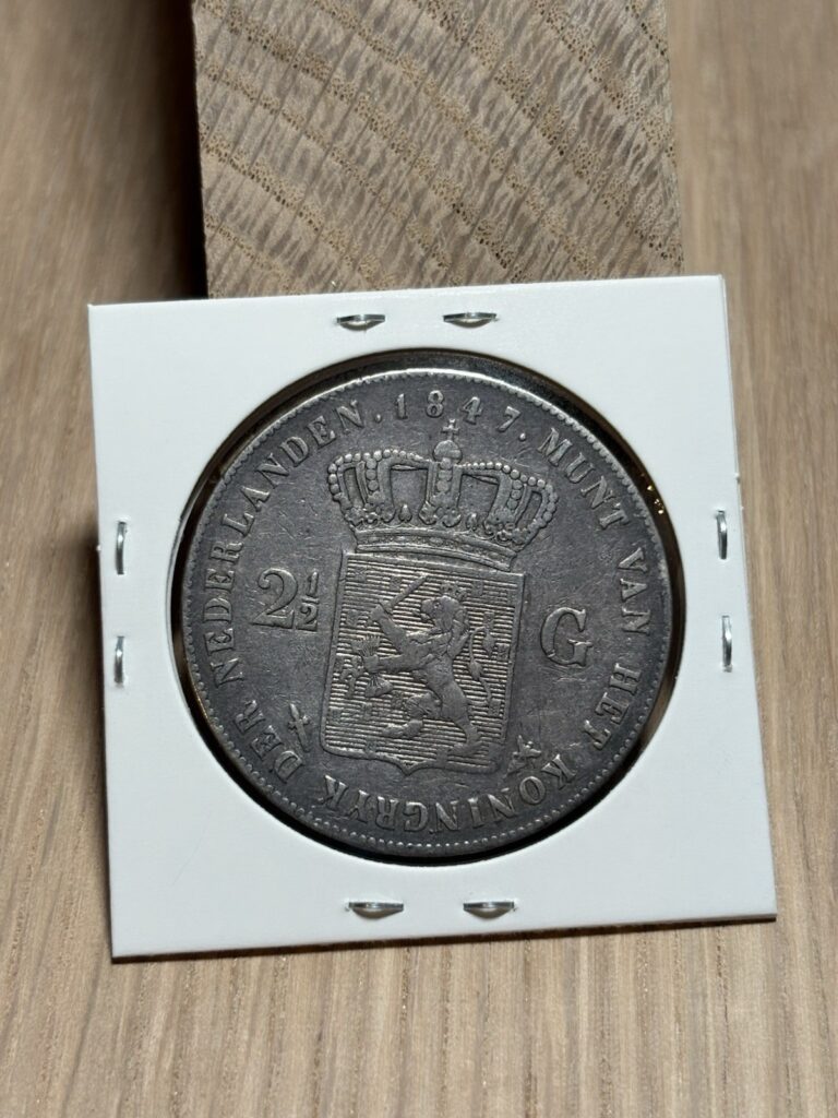 Read more about the article 1847 Netherlands 2½ Gulden Silver Coin .945 William II Dutch Crown