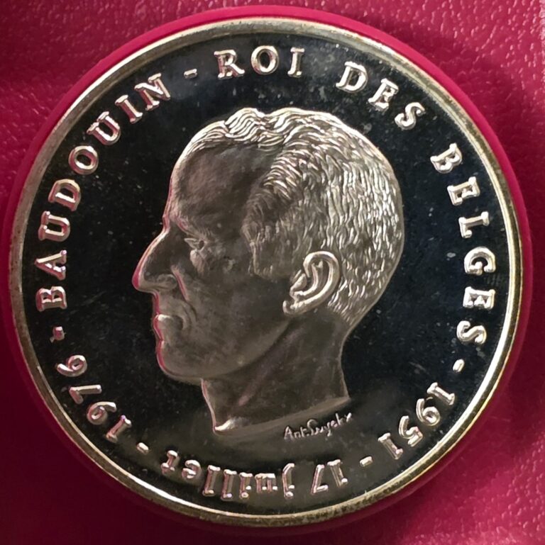 Read more about the article Belgium 1976 250 Francs Prooflike Silver Coin In Mint Case French Legend Large B