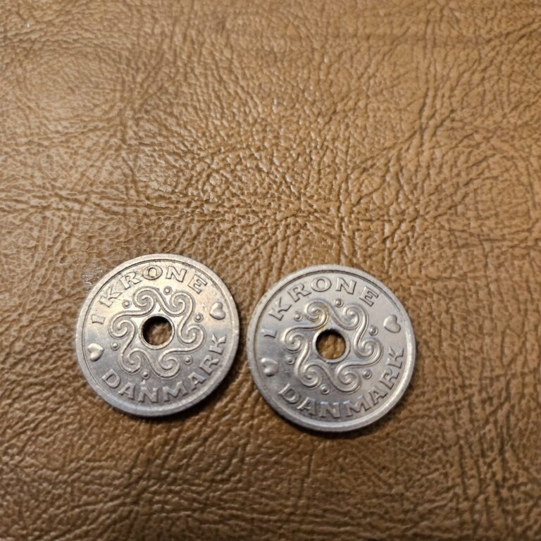 Read more about the article Beautiful Denmark 1 Krone Coins 1995 and 1999